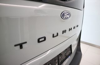 Ford Tourneo Courier Titanium 1.0Ecoboost 125PS